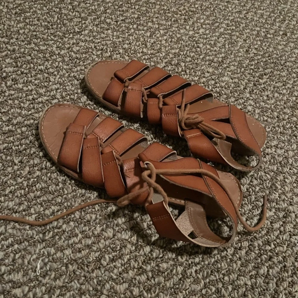 Sandals - Picture 1 of 1